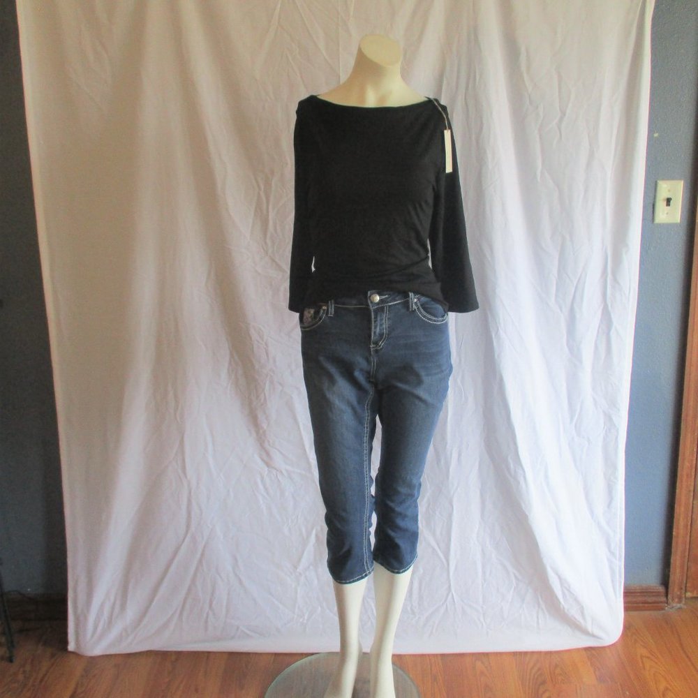 🙈2pc Jeans and NWT boatneck top